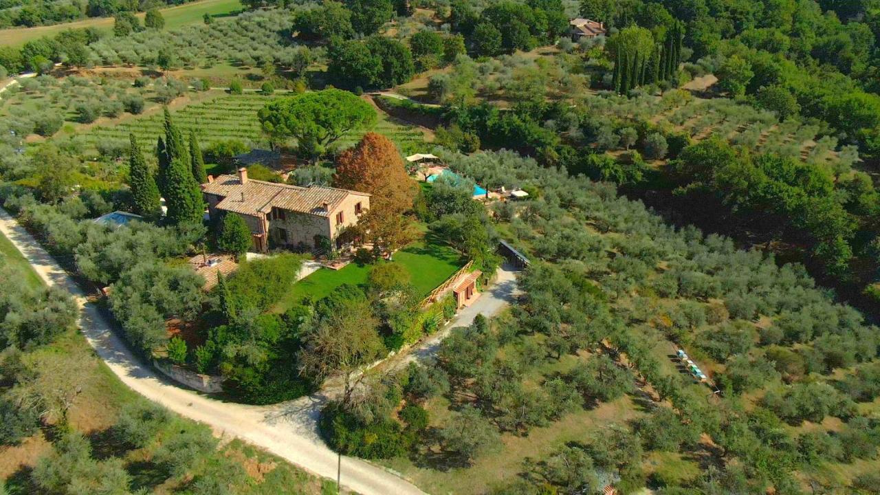 Fontanaro Farm And Culinary School Paciano